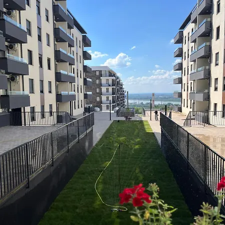 Sunnyhome Apartment *