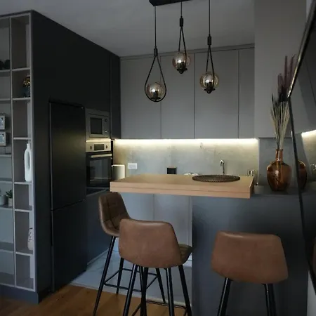 Sunnyhome Apartment